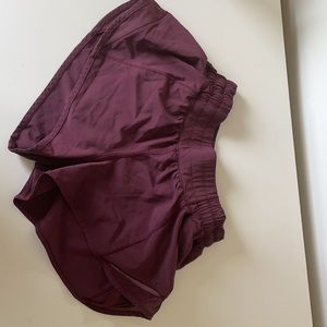 Lululemon shorts size 4 (2 inches)